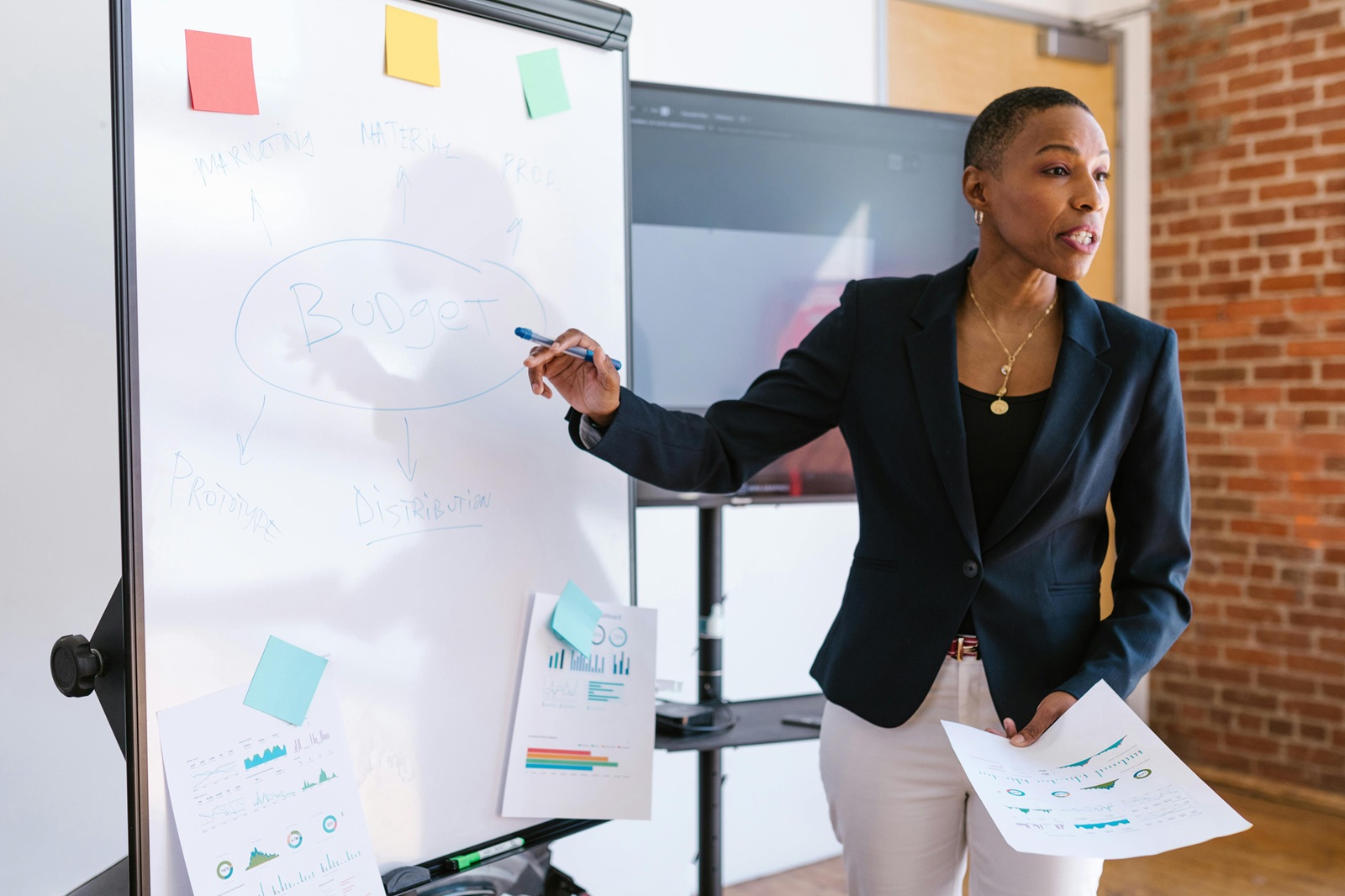 The Importance of Cash Flow Forecasting: Stay Ahead of Financial Challenges